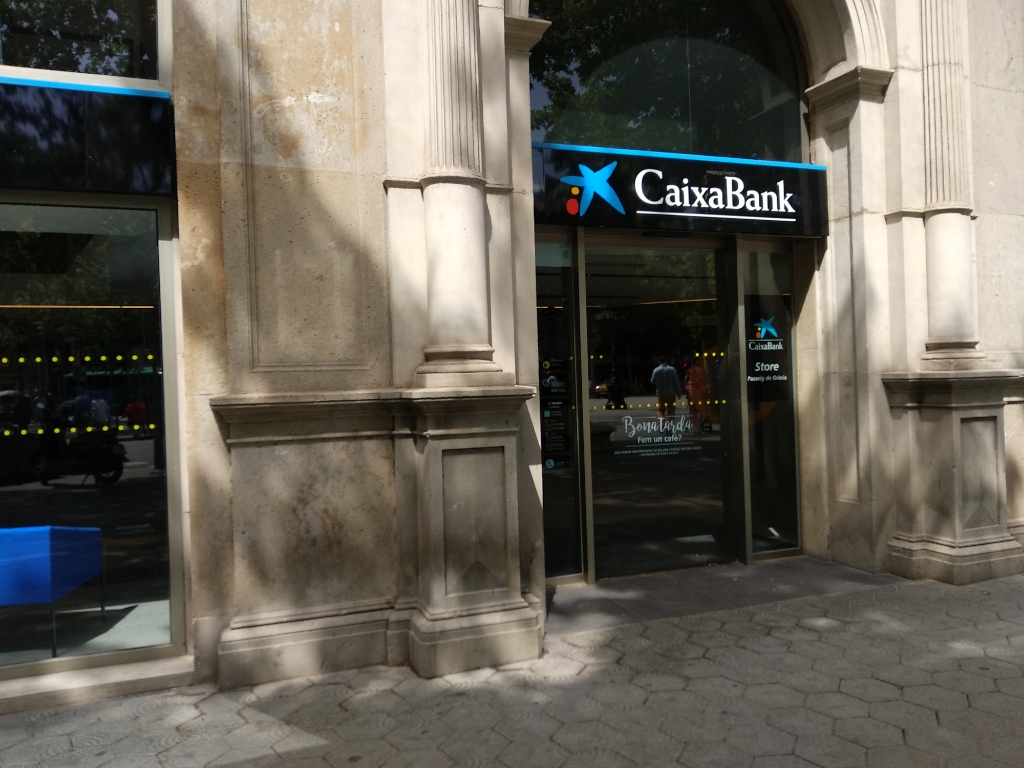 CaixaBank - Банкомат