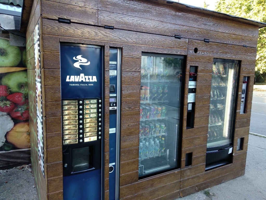 Coffee vending machines, cold drinks and snacks machines