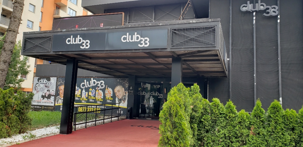 Club 33 - Night club
